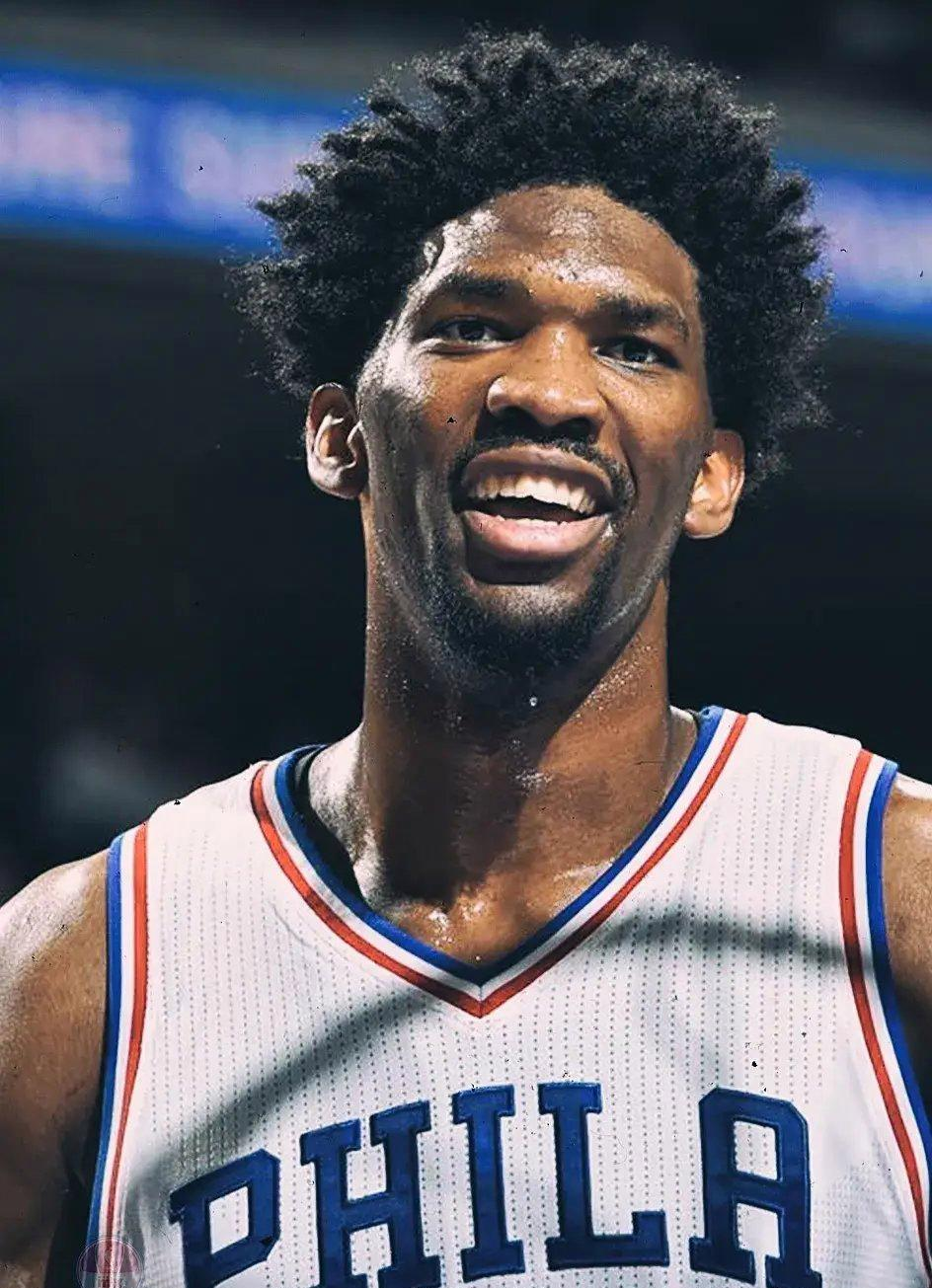 包含费德勒一次失误导致丢分，中国女排主帅愤怒砸战术本！的词条